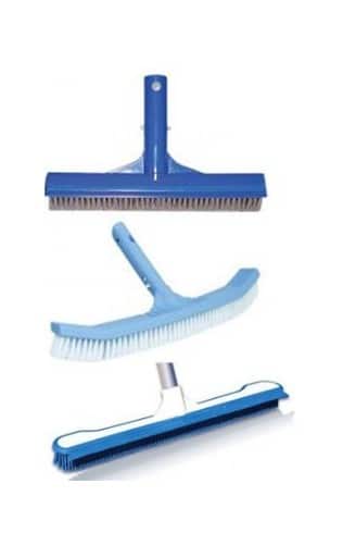 brosse-piscine-nettoyage