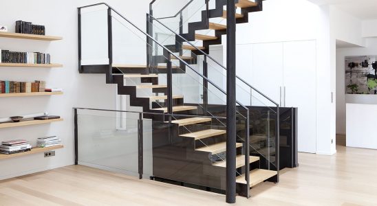 Installer escalier industriel