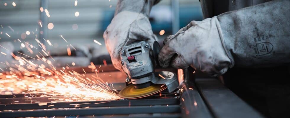 worker-g1a4cc2aa1_1280